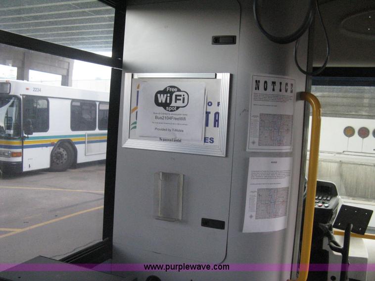 image for item H5472 2001 Chance Coach Opus 29' transit bus