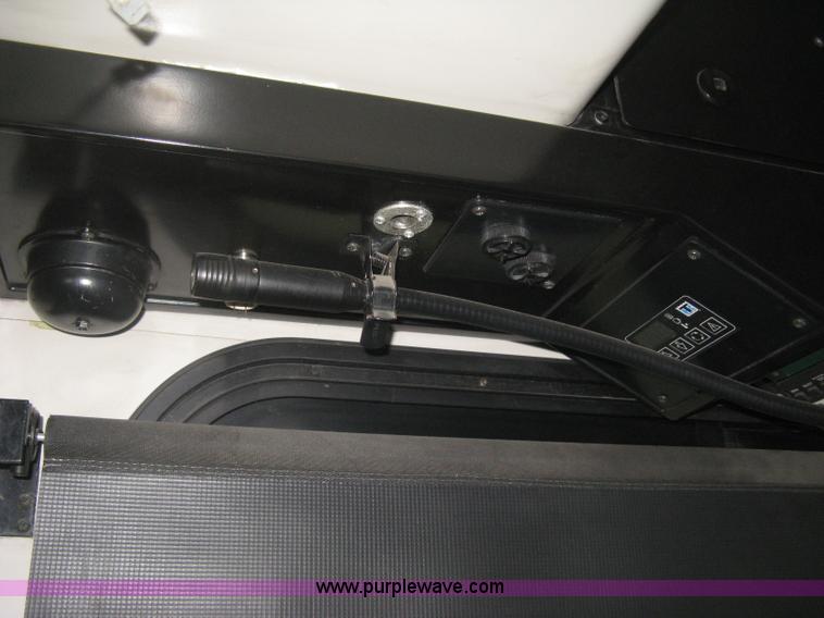 image for item H5473 2002 Gillig Low Floor 35' transit bus