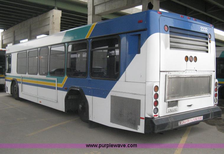 image for item H5474 2002 Gillig Low Floor 35' transit bus