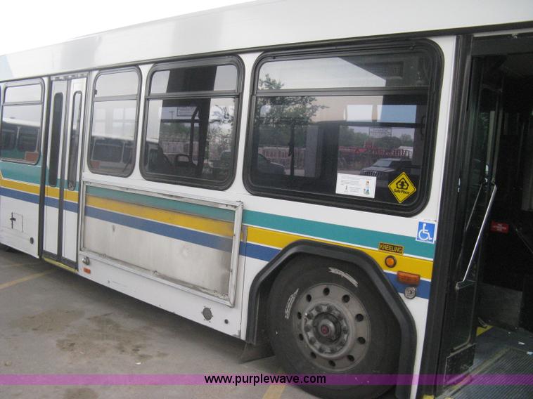 image for item H5474 2002 Gillig Low Floor 35' transit bus