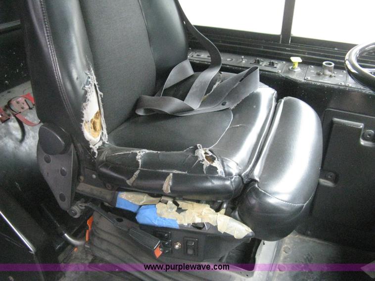 image for item H5474 2002 Gillig Low Floor 35' transit bus