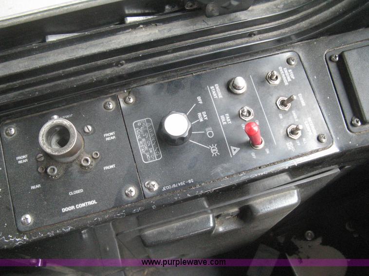 image for item H5474 2002 Gillig Low Floor 35' transit bus