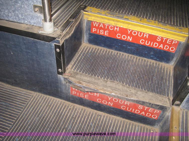 image for item H5474 2002 Gillig Low Floor 35' transit bus