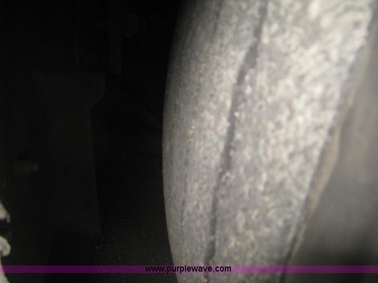 image for item H5474 2002 Gillig Low Floor 35' transit bus