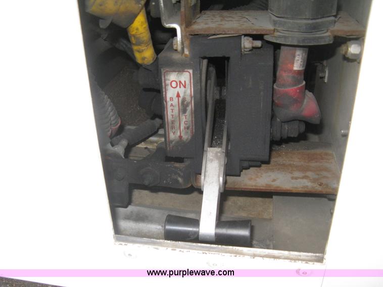 image for item H5474 2002 Gillig Low Floor 35' transit bus