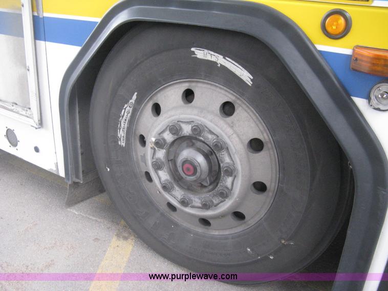 image for item H5474 2002 Gillig Low Floor 35' transit bus