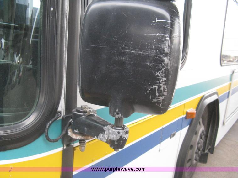 image for item H5474 2002 Gillig Low Floor 35' transit bus