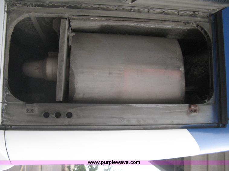 image for item H5474 2002 Gillig Low Floor 35' transit bus