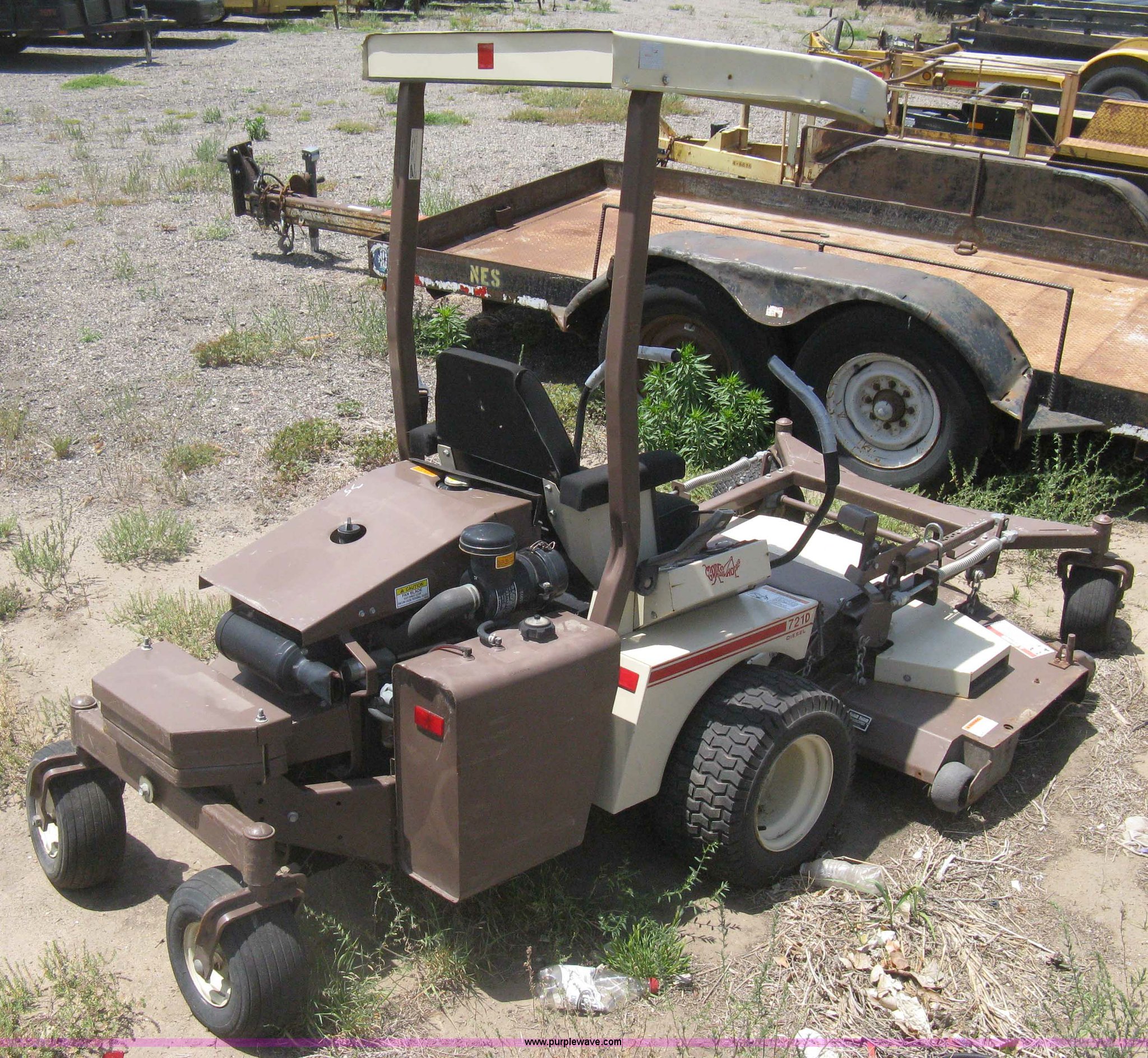 721D ZTR lawn mower in Wichita, KS Item AS9231 sold