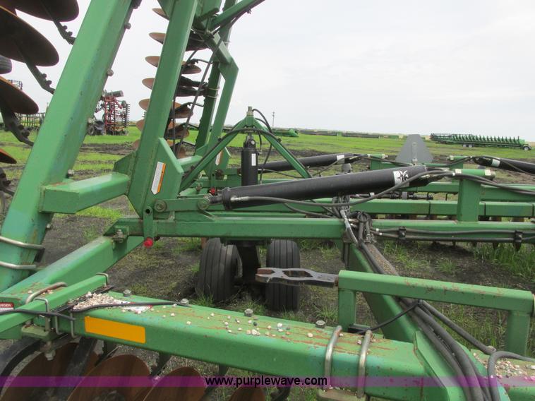 image for item A8689 2004 Summers Diamond Disk