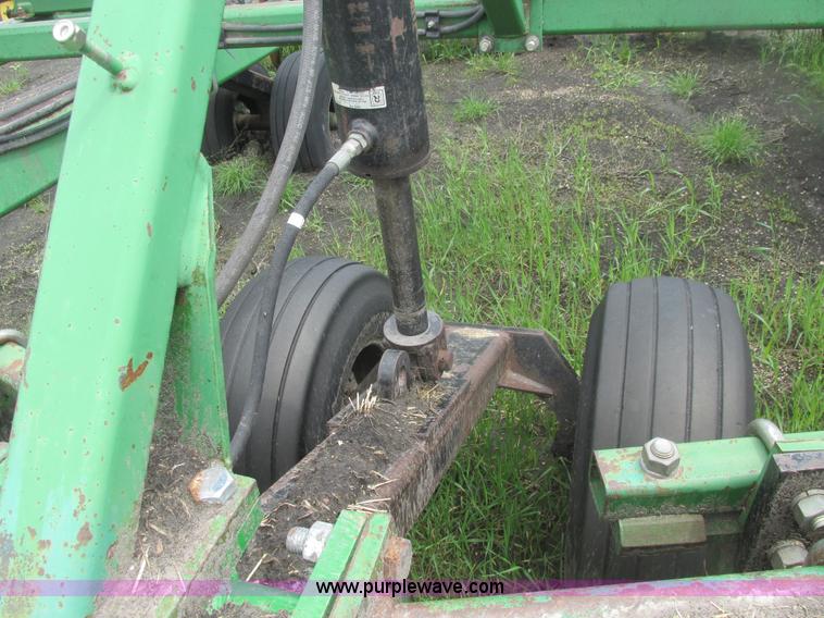 image for item A8689 2004 Summers Diamond Disk