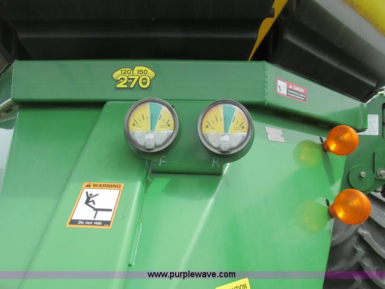 image for item A8691 2003 John Deere 1820 flex air hoe drill with 1910 air cart