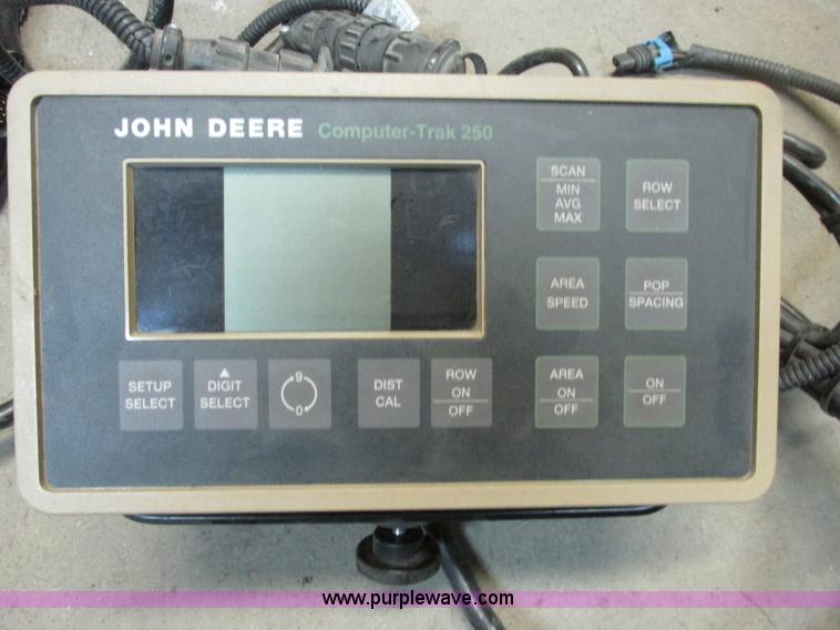 image for item A8691 2003 John Deere 1820 flex air hoe drill with 1910 air cart