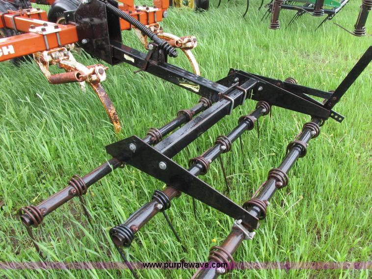 image for item A8700 1985 Wil-Rich chisel plow