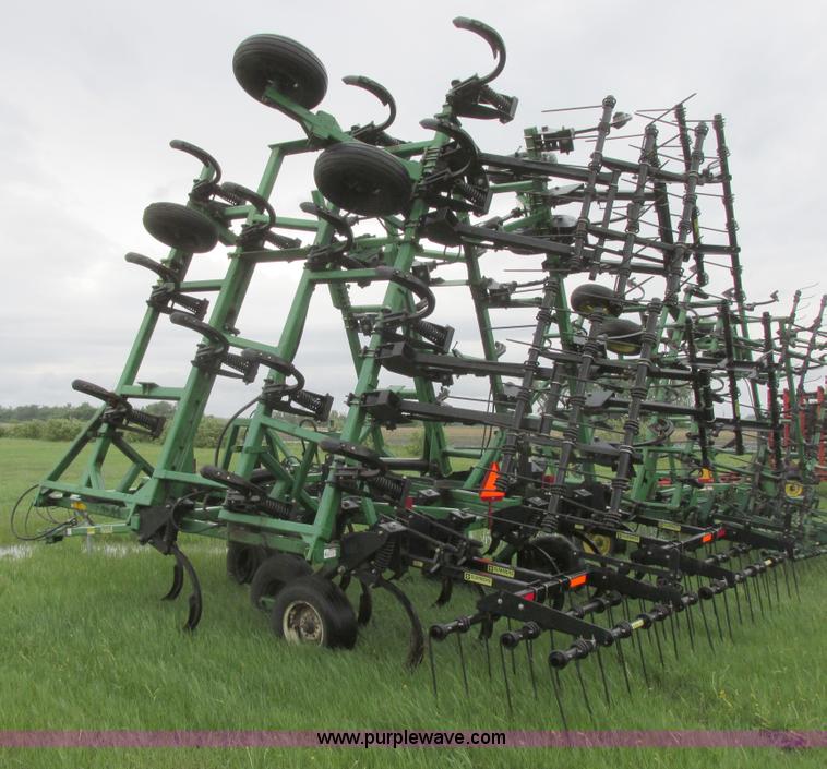 image for item A8702 2003 Summers Superchisel chisel plow