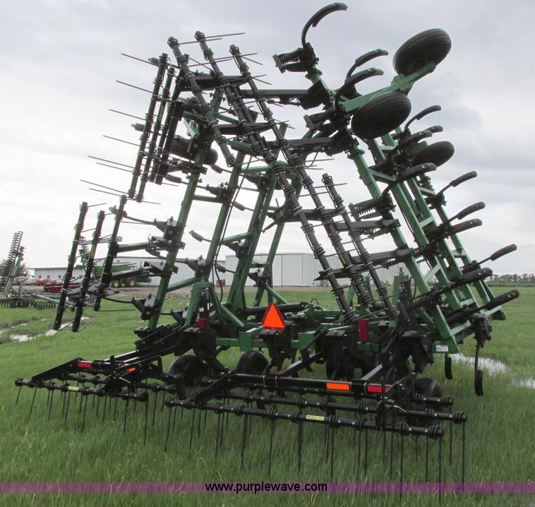 image for item A8702 2003 Summers Superchisel chisel plow