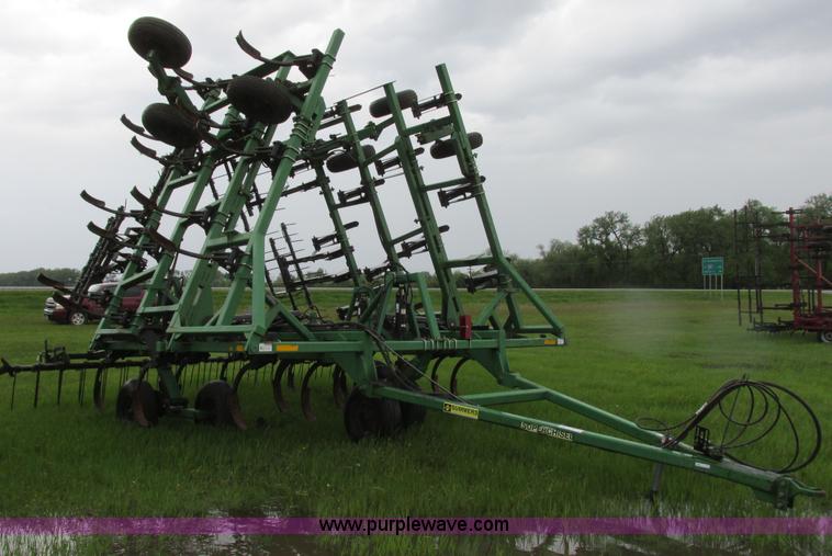 image for item A8702 2003 Summers Superchisel chisel plow