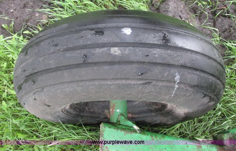 image for item A8702 2003 Summers Superchisel chisel plow