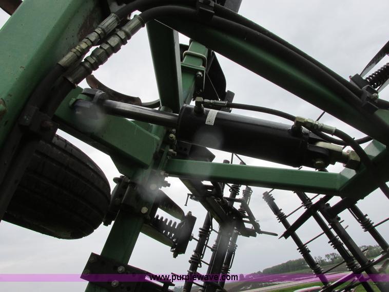 image for item A8702 2003 Summers Superchisel chisel plow