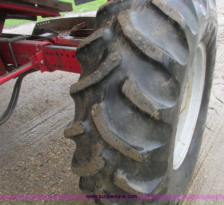 image for item A8706 1989 Case IH 1680 combine