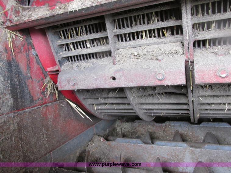 image for item A8706 1989 Case IH 1680 combine