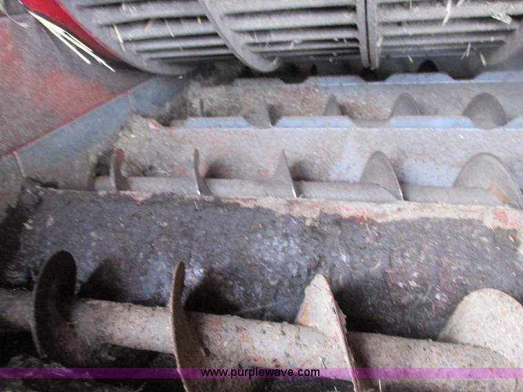 image for item A8706 1989 Case IH 1680 combine