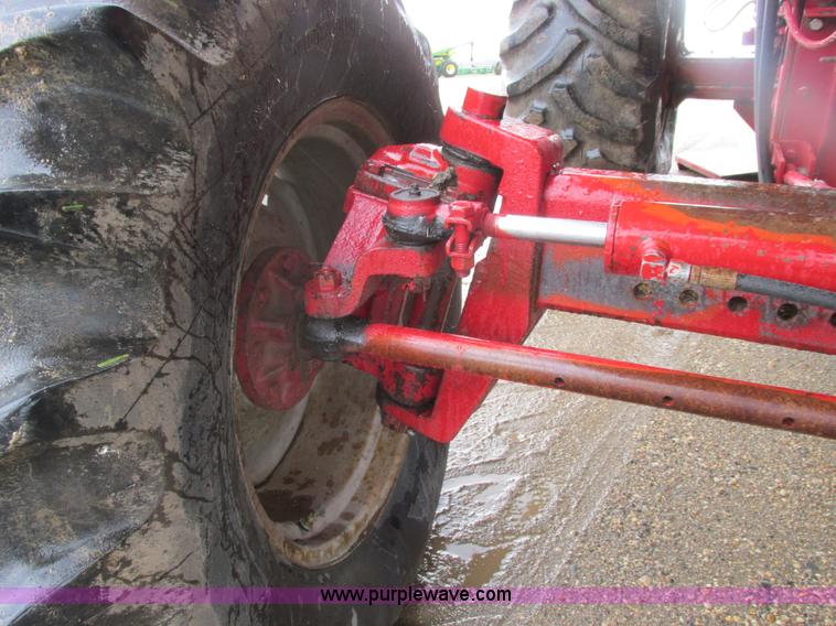 image for item A8706 1989 Case IH 1680 combine