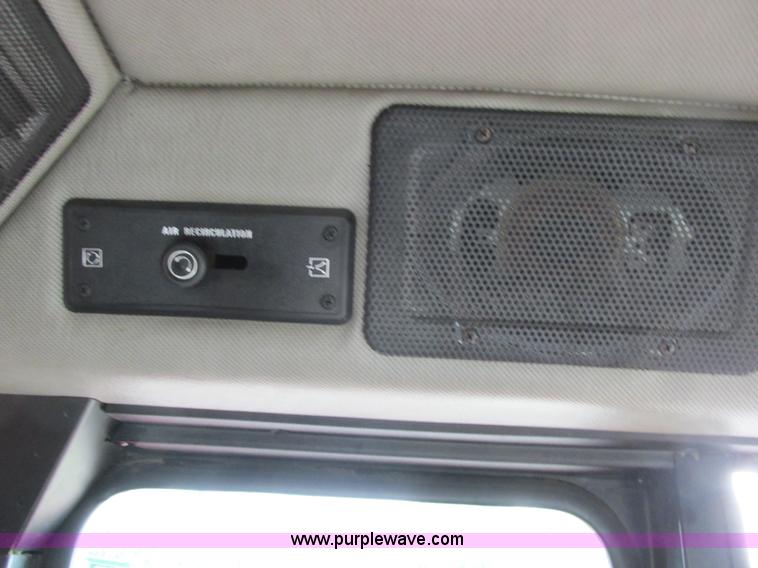 image for item A8706 1989 Case IH 1680 combine