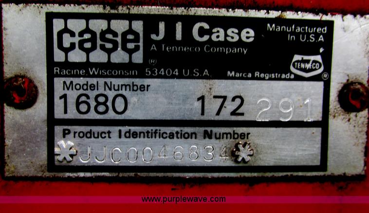 image for item A8706 1989 Case IH 1680 combine