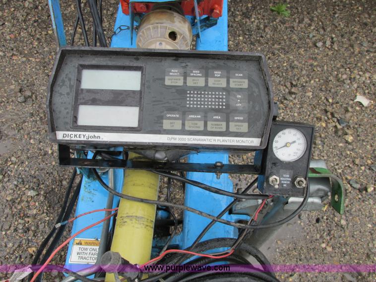 image for item A8712 1998 Monosem NG Plus 24R22 planter