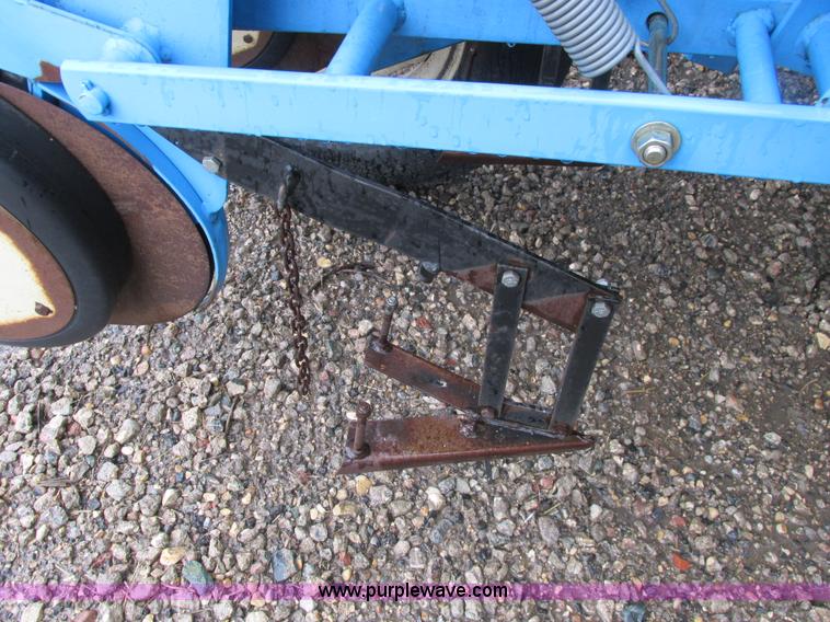 image for item A8712 1998 Monosem NG Plus 24R22 planter