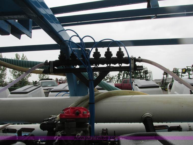 image for item A8712 1998 Monosem NG Plus 24R22 planter