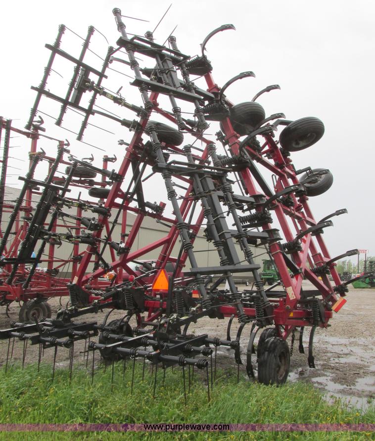 image for item A8713 2004 Case IH PTX300 folding chisel plow
