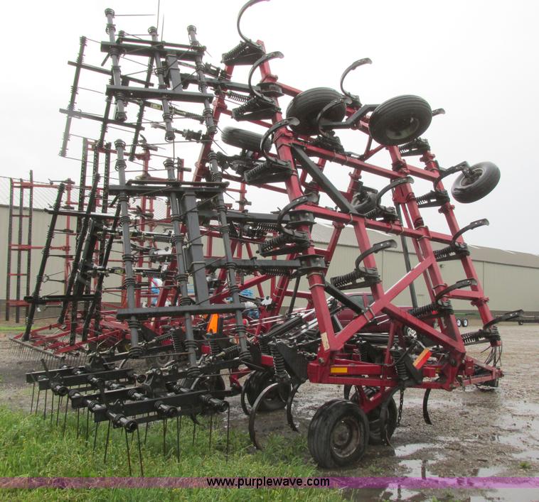 image for item A8713 2004 Case IH PTX300 folding chisel plow