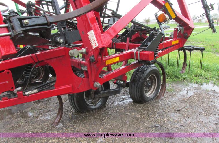 image for item A8713 2004 Case IH PTX300 folding chisel plow