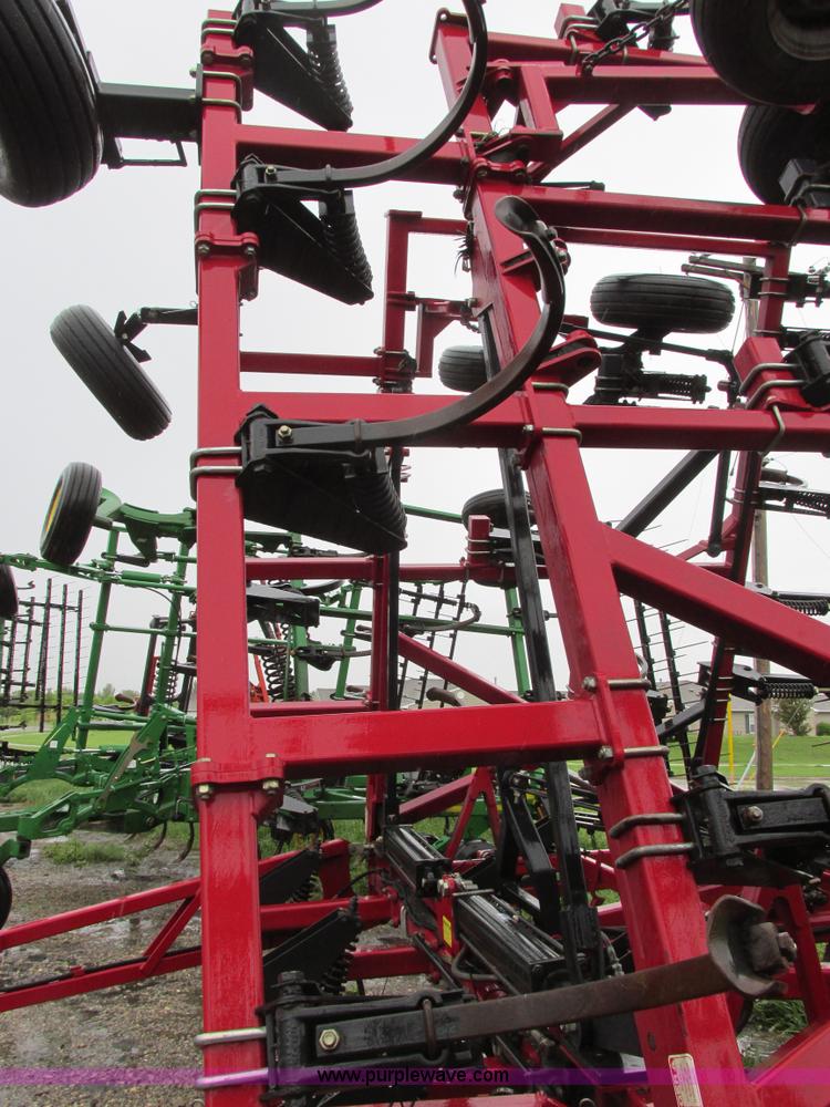 image for item A8713 2004 Case IH PTX300 folding chisel plow