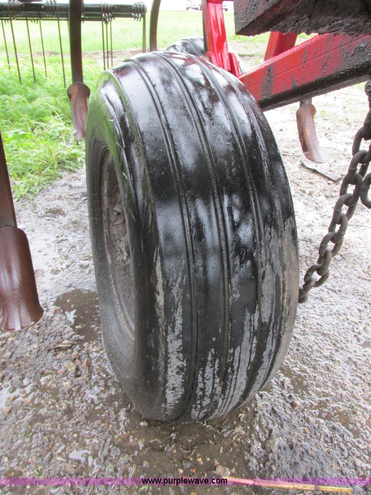 image for item A8713 2004 Case IH PTX300 folding chisel plow