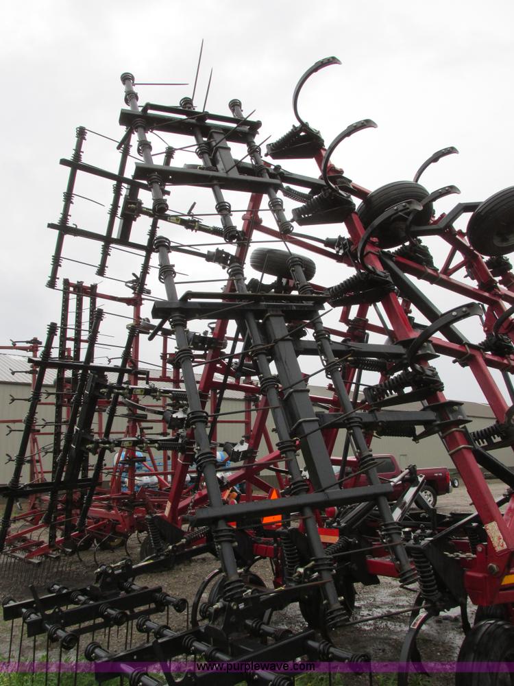 image for item A8713 2004 Case IH PTX300 folding chisel plow