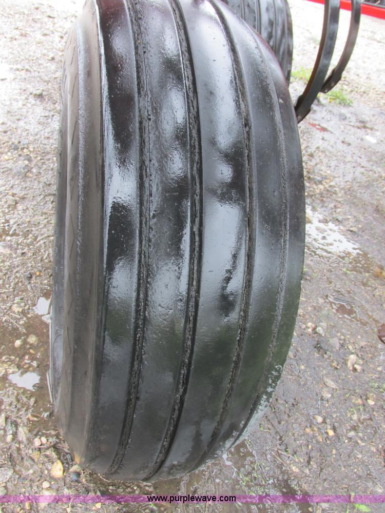 image for item A8713 2004 Case IH PTX300 folding chisel plow