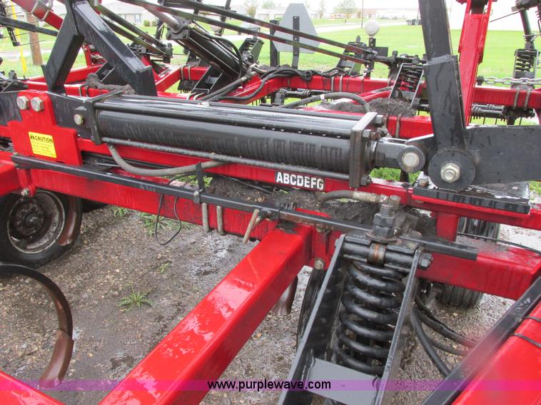 image for item A8713 2004 Case IH PTX300 folding chisel plow