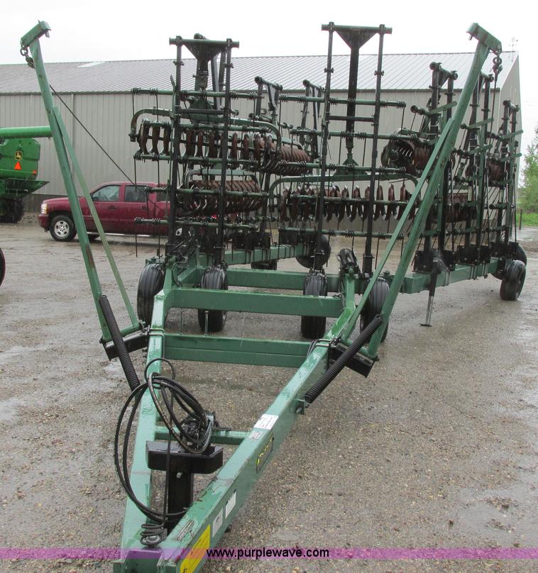 image for item A8716 1995 Summers Harrow Packer