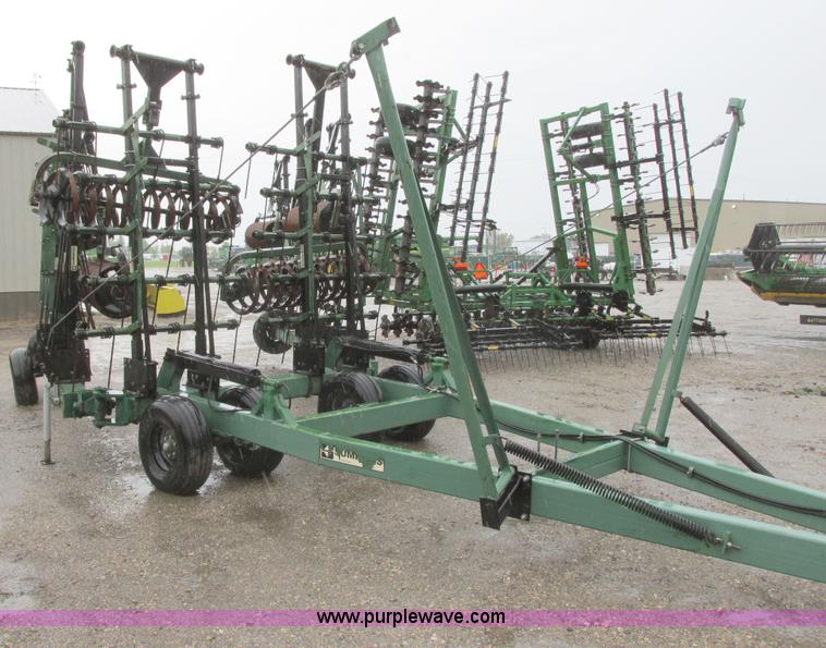 image for item A8716 1995 Summers Harrow Packer