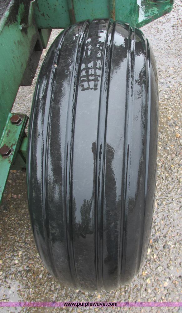 image for item A8716 1995 Summers Harrow Packer