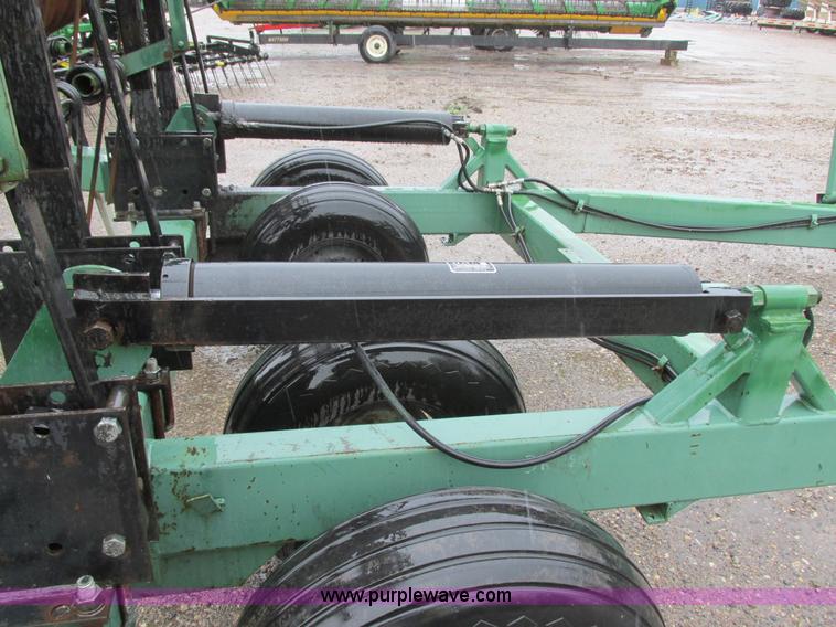 image for item A8716 1995 Summers Harrow Packer