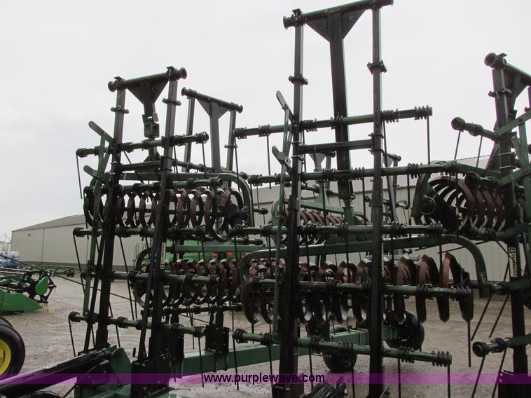 image for item A8716 1995 Summers Harrow Packer