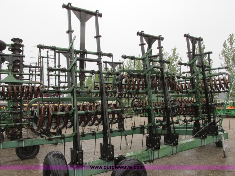 image for item A8716 1995 Summers Harrow Packer