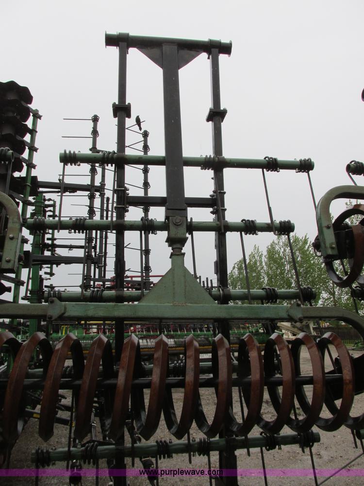 image for item A8716 1995 Summers Harrow Packer