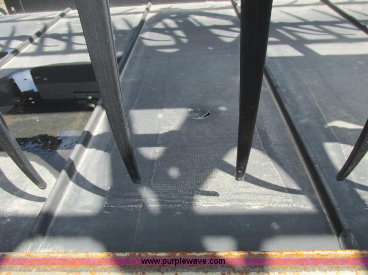 image for item A8718 2003 Mac Don 972 Harvest Header draper head