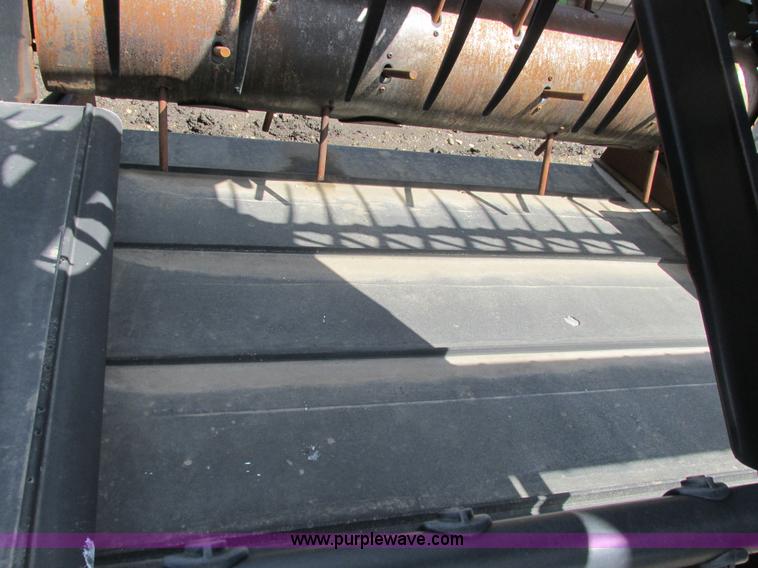 image for item A8718 2003 Mac Don 972 Harvest Header draper head