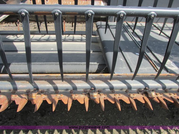 image for item A8718 2003 Mac Don 972 Harvest Header draper head